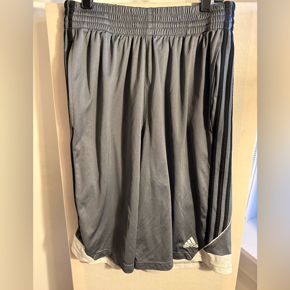 Adidas Men’s Climalite basketball shorts